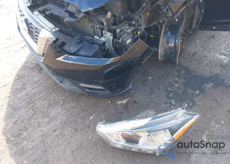 2018 Nissan Kicks S из США, поврежденный, VIN 3N1CP5CUXJL538121